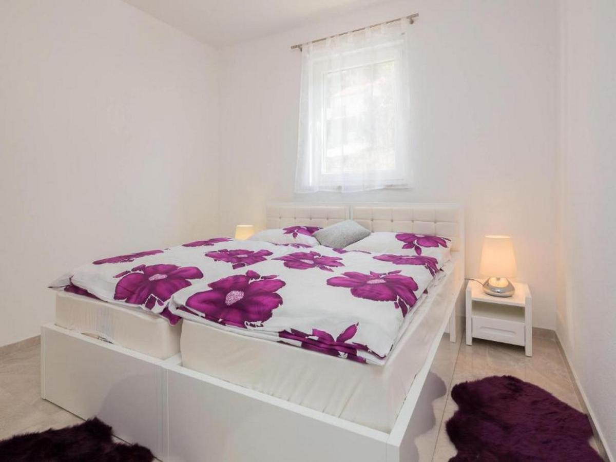 La Perla Apartments Sutivan Eksteriør bilde