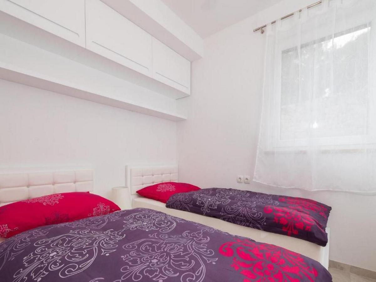 La Perla Apartments Sutivan Eksteriør bilde